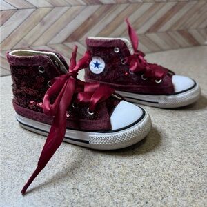 Size 7 lil girls Converse  high tops. Lace up. Maroon/burgundy sequins